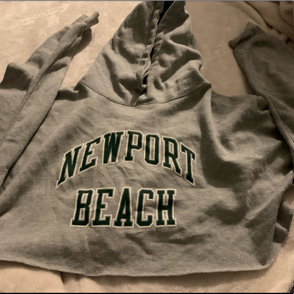 brandy brand new cropped hoodie